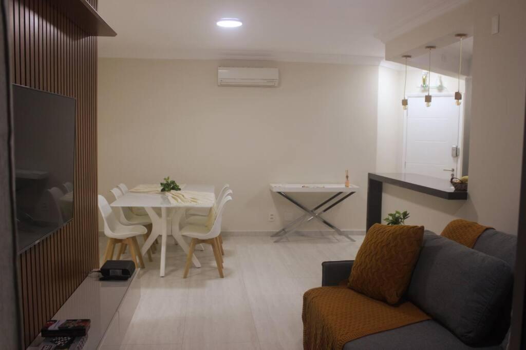 Ap Confortavel - Enseada Apartment